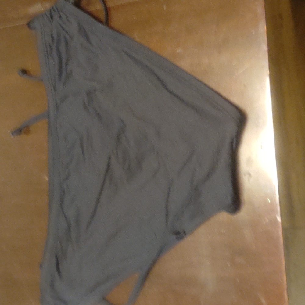 Nwt bikini bottom - Picture 3 of 3